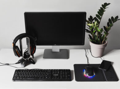 best way to clean a mouse mat