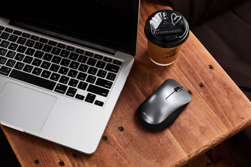 Method 2: connecting a Bluetooth mouse to laptop